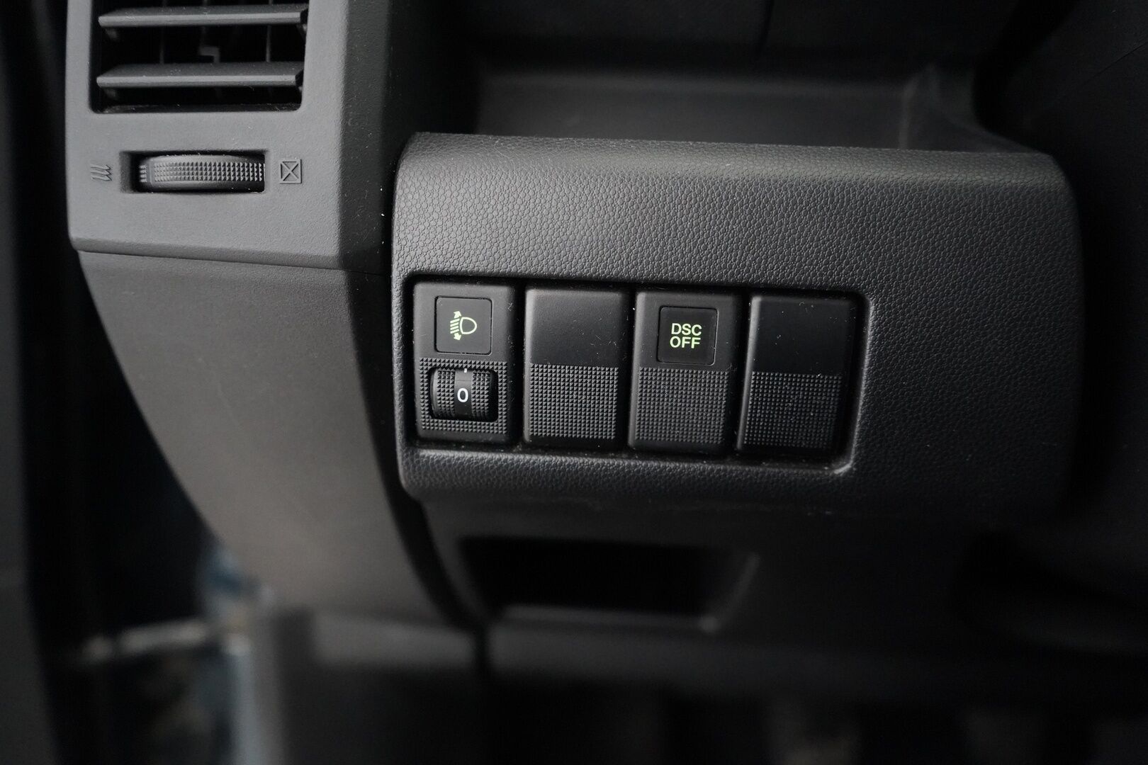 Mazda MPV 2006 5D MAZDA5 MPV 1.8-7-CR1982/275 - * MYYDÄÄN HUUTOKAUPAT.COM *