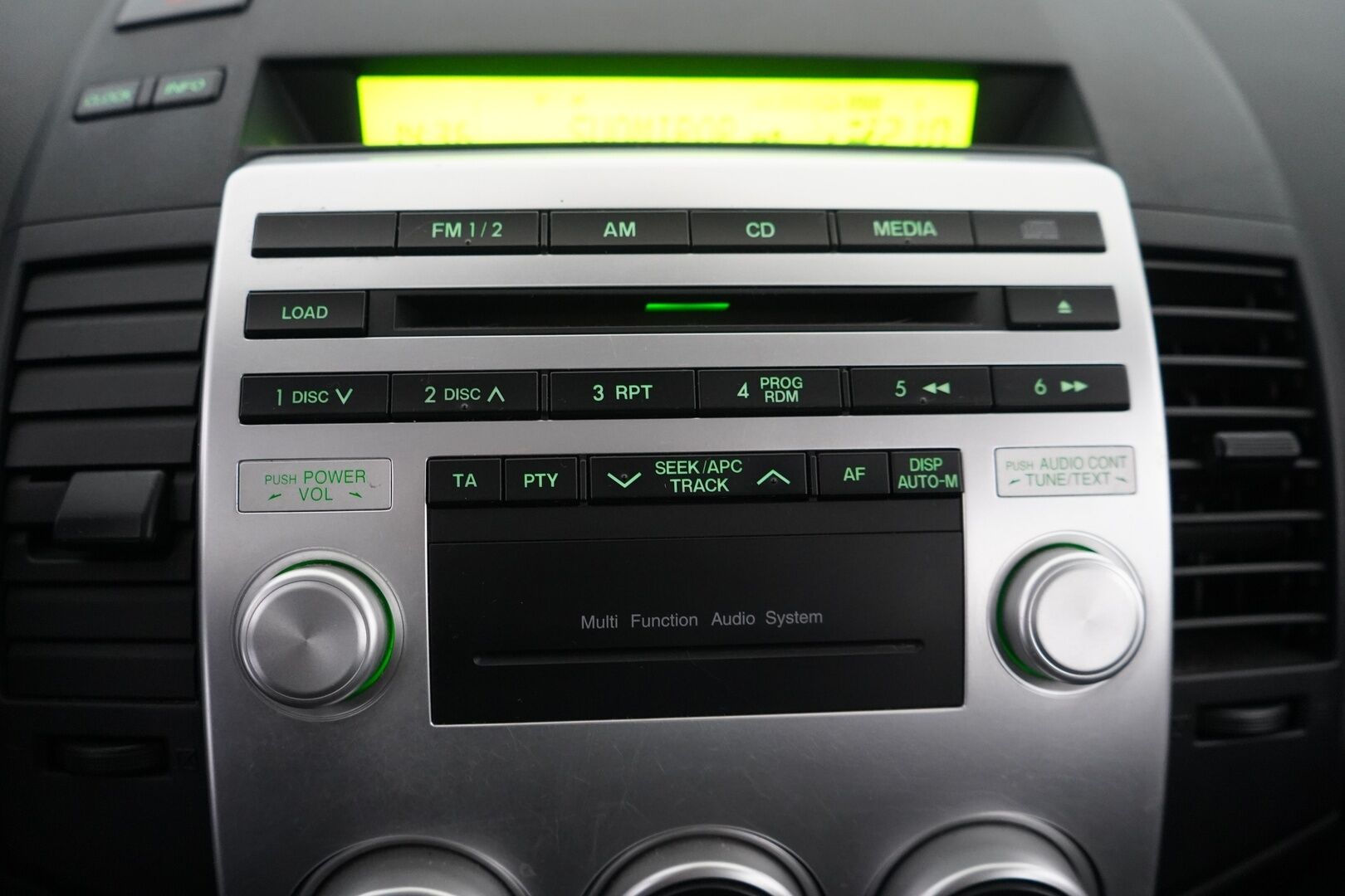 Mazda MPV 2006 5D MAZDA5 MPV 1.8-7-CR1982/275 - * MYYDÄÄN HUUTOKAUPAT.COM *