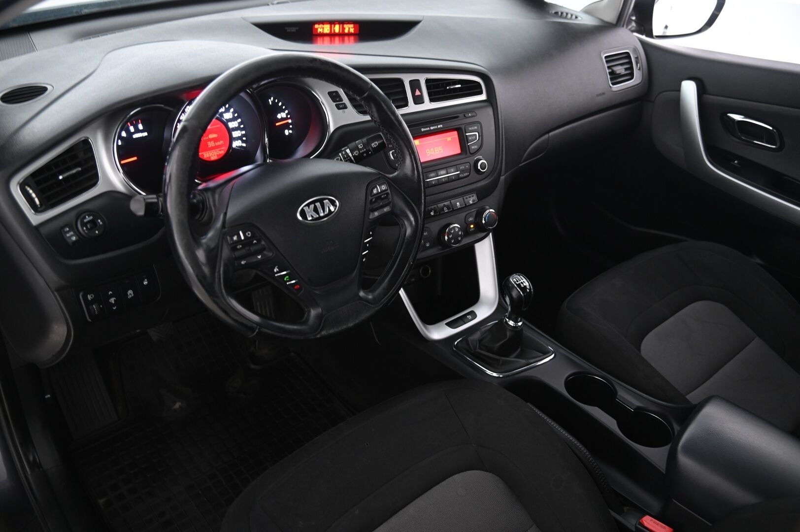 Kia cee'd 2013 1,6 CRDi ISG EX SW EcoDynamics - *Myydään Huutokaupat.com*