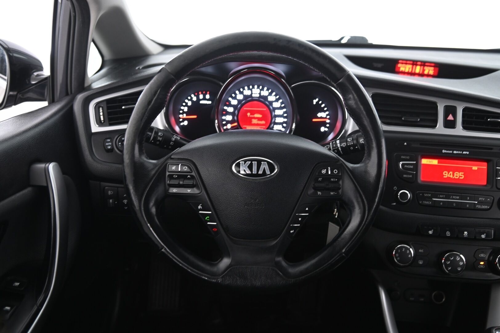 Kia cee'd 2013 1,6 CRDi ISG EX SW EcoDynamics - *Myydään Huutokaupat.com*