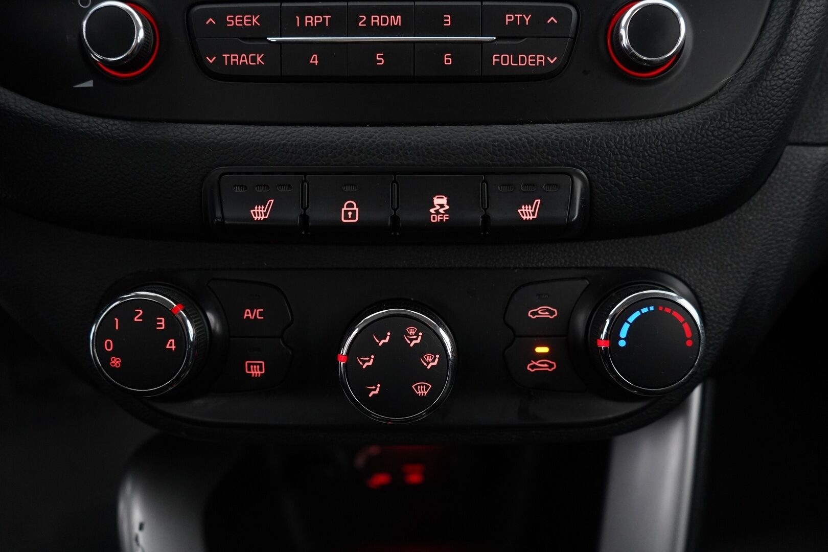 Kia cee'd 2013 1,6 EX SW DCT A/T *Ratinlämmitin / Lohko / Vakkari* - Juuri huollettu / Pitkä leima / Fiksut renkaat