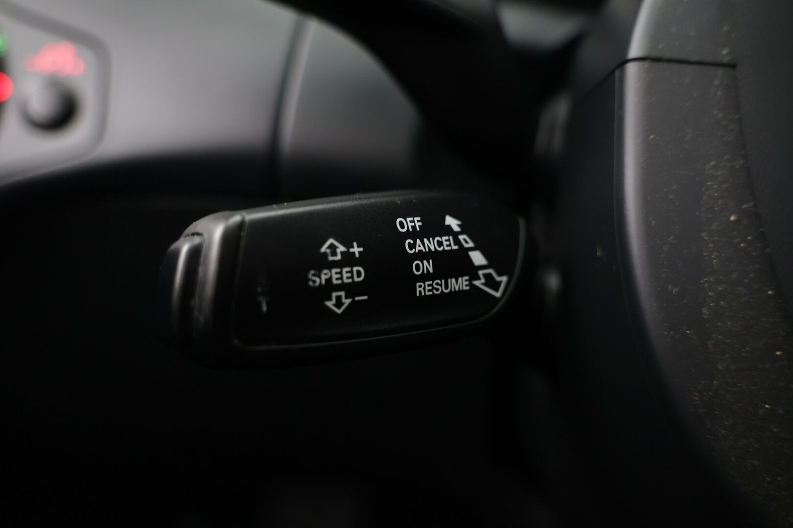 Audi A4 2013 Avant Business 2,0 TDI 130 kW multitronic / Vakkari / Kahdet renkaat / Ei ad-blueta - *YritysOutlet - Myydään vain yrityksille*