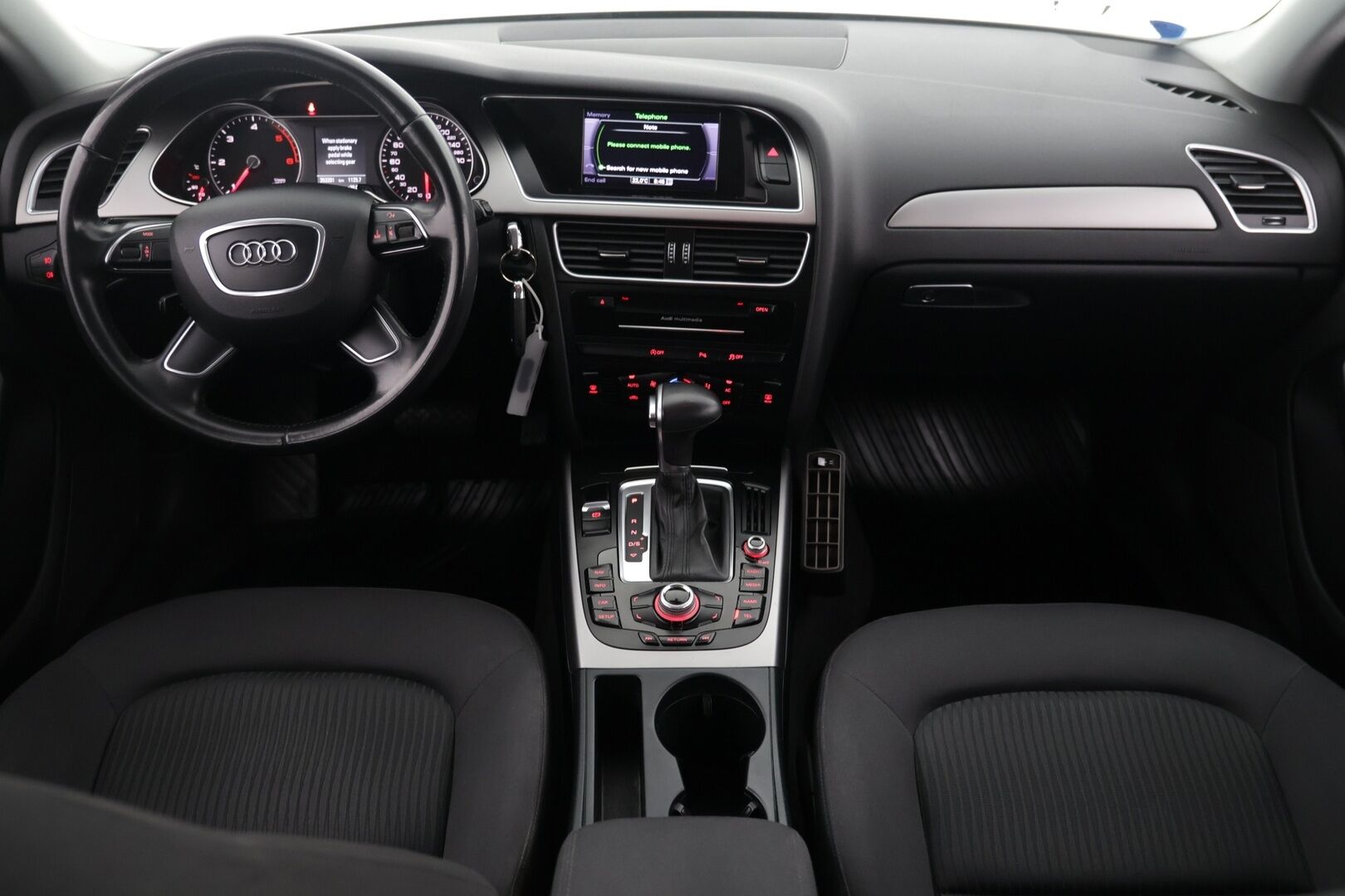 Audi A4 2013 Avant Business 2,0 TDI 130 kW multitronic / Vakkari / Kahdet renkaat / Ei ad-blueta - *YritysOutlet - Myydään vain yrityksille*