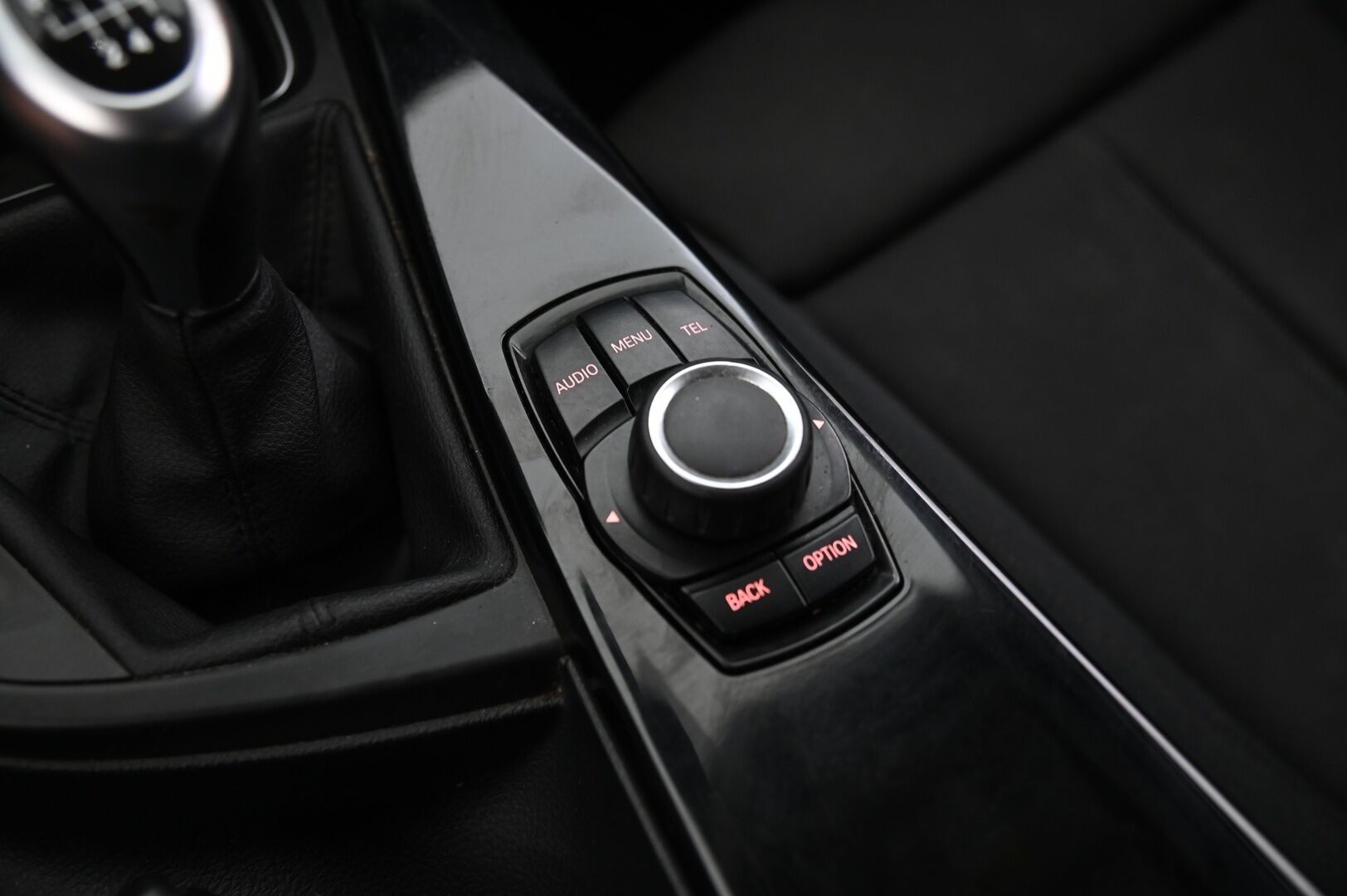BMW 318 2014 F31*Myydään Huutokaupat.com*