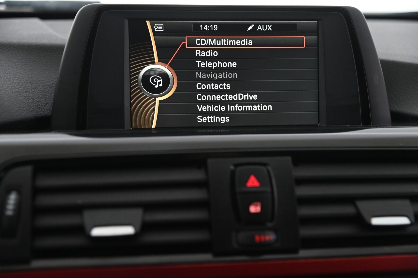 BMW 318 2014 F31*Myydään Huutokaupat.com*