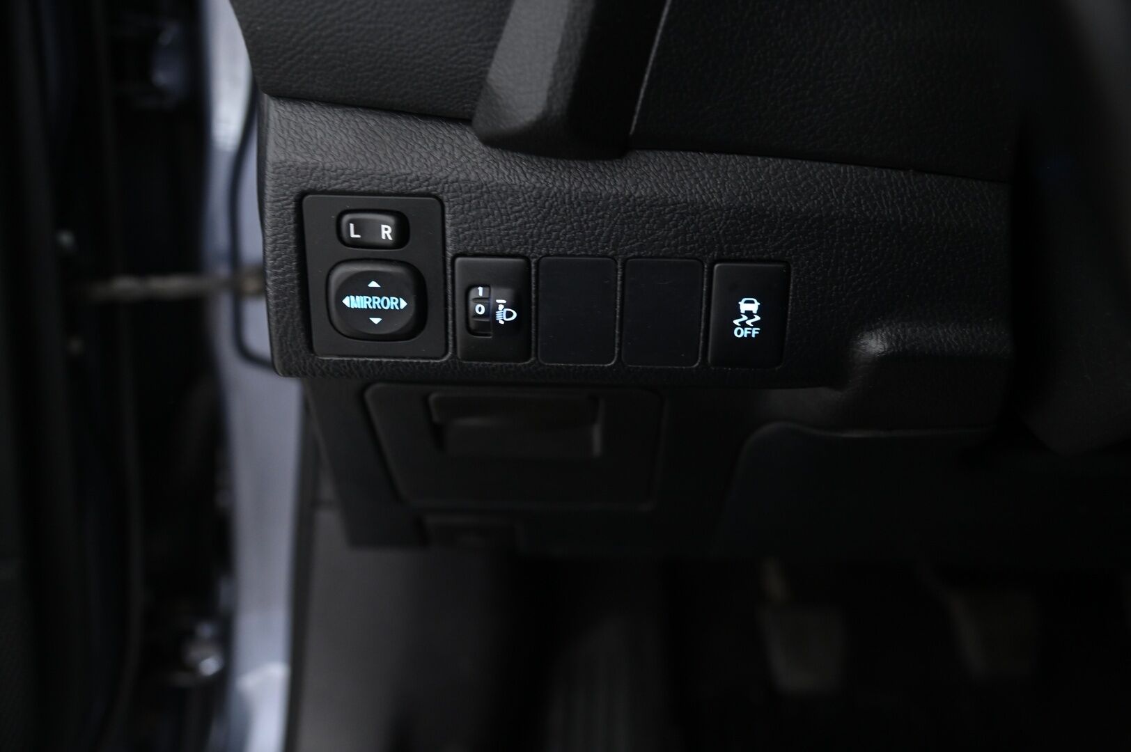 Toyota Auris 2015 Touring Sports 1,6 Valvematic Active Edition - Valvematic uusittu! | 2.om | Suomi-auto | Lohkolämmitin | Vakkari | P*kamera