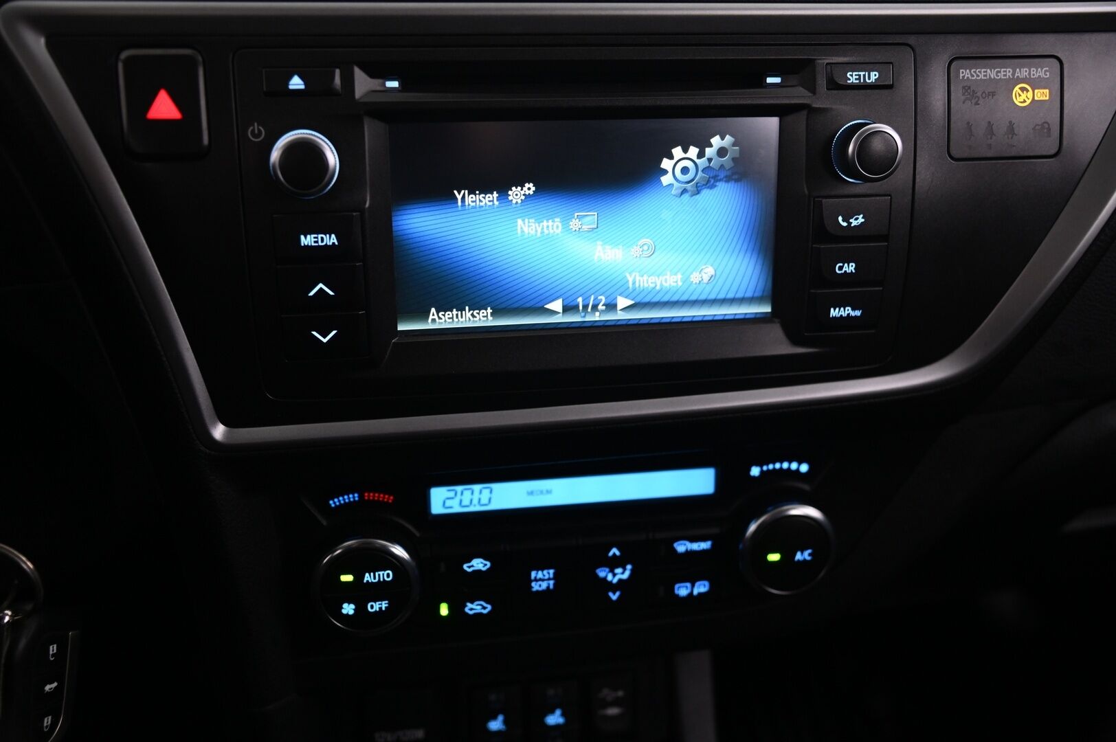Toyota Auris 2015 Touring Sports 1,6 Valvematic Active Edition - Valvematic uusittu! | 2.om | Suomi-auto | Lohkolämmitin | Vakkari | P*kamera