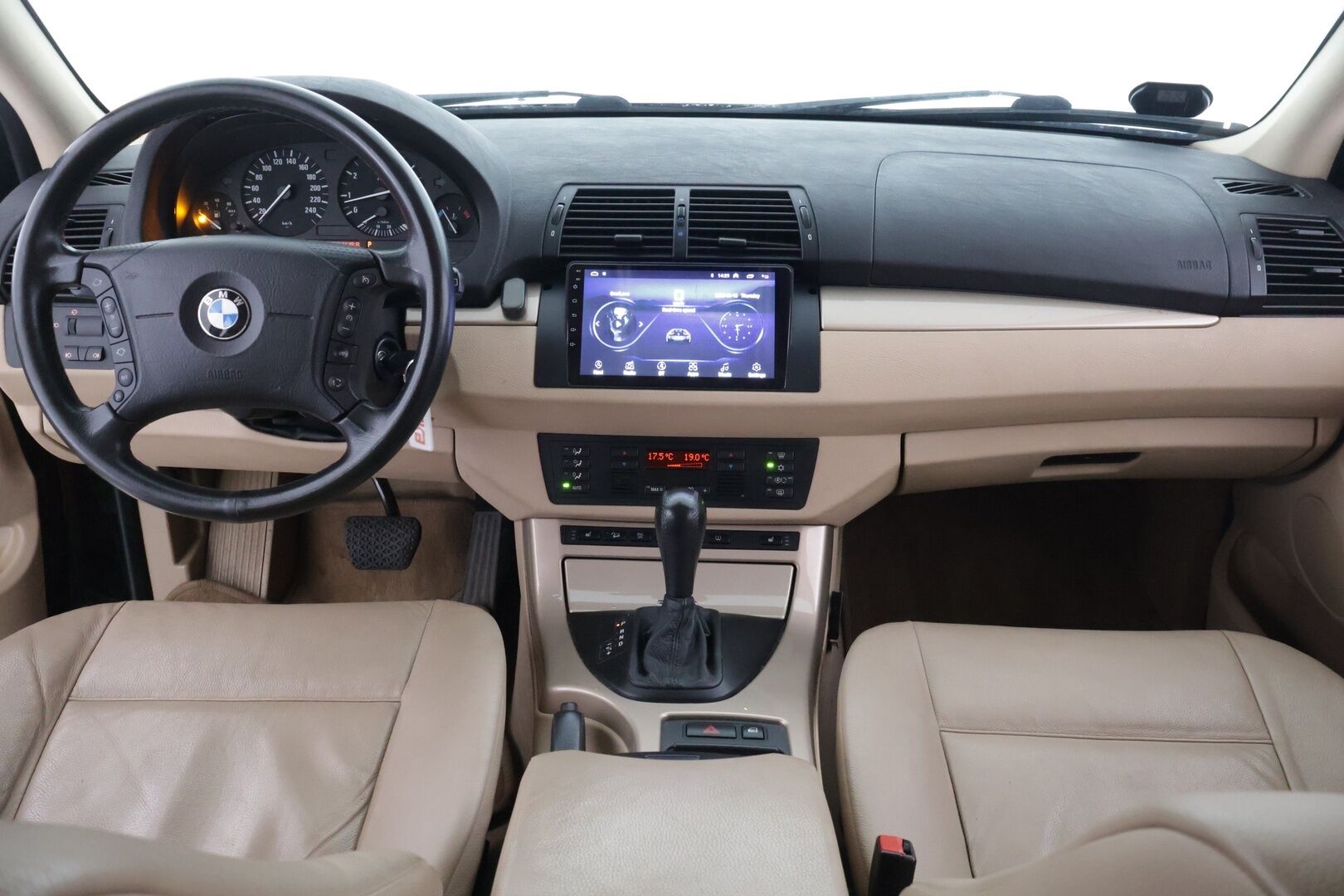 BMW X5 2006 3,0iA E53 SAV *Koukku / Vaaleat nahat / Myydään Huutokaupat.com*