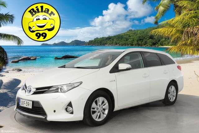 Toyota Auris 2013