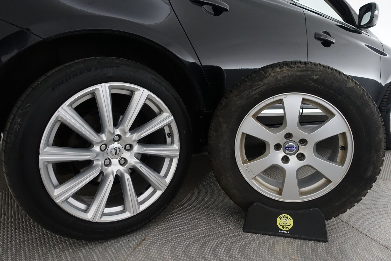 Volvo XC60 2014 D4 AWD Business Summum aut YritysOutlet - Myydään vain yrityksille! - | Facelift | Webasto | Koukku | Muistipenkit | Digimittari | Navi | City Safety | Tutkat | Kysy lisää