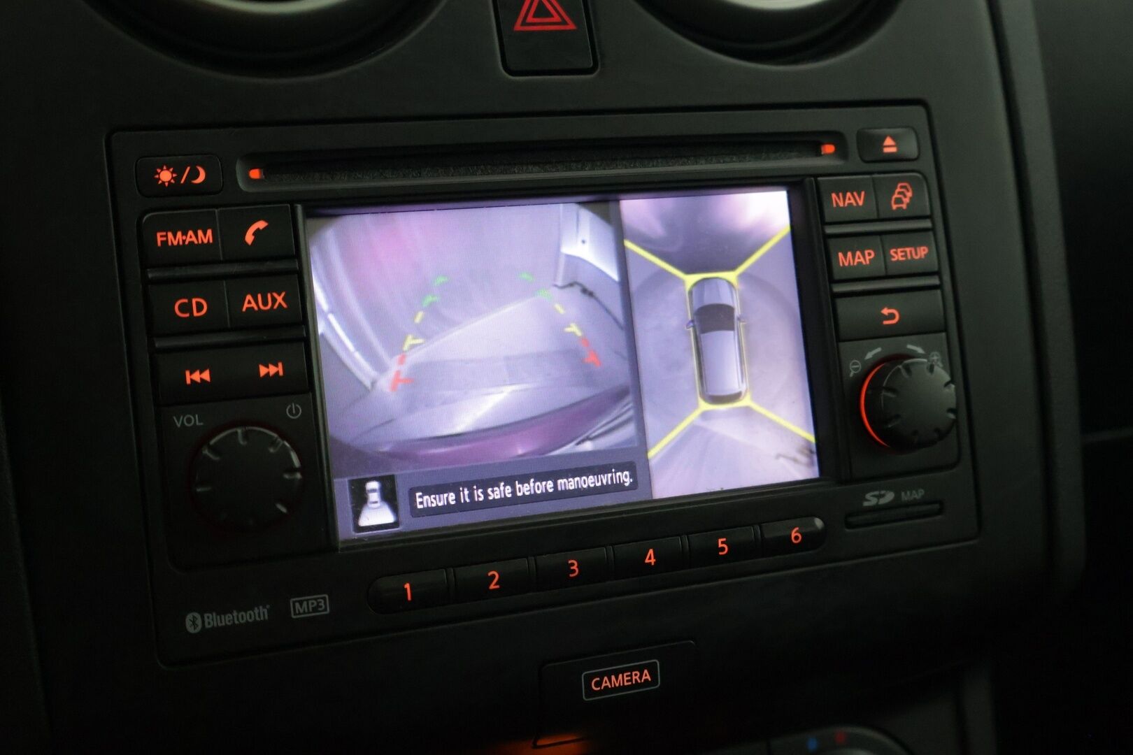 Nissan Qashqai 2013 1,6L Stop / Start System Style 360** Panorama / Cruise / 360 kamerat** - Huollettu hyvin / teknisesti kunnossa!