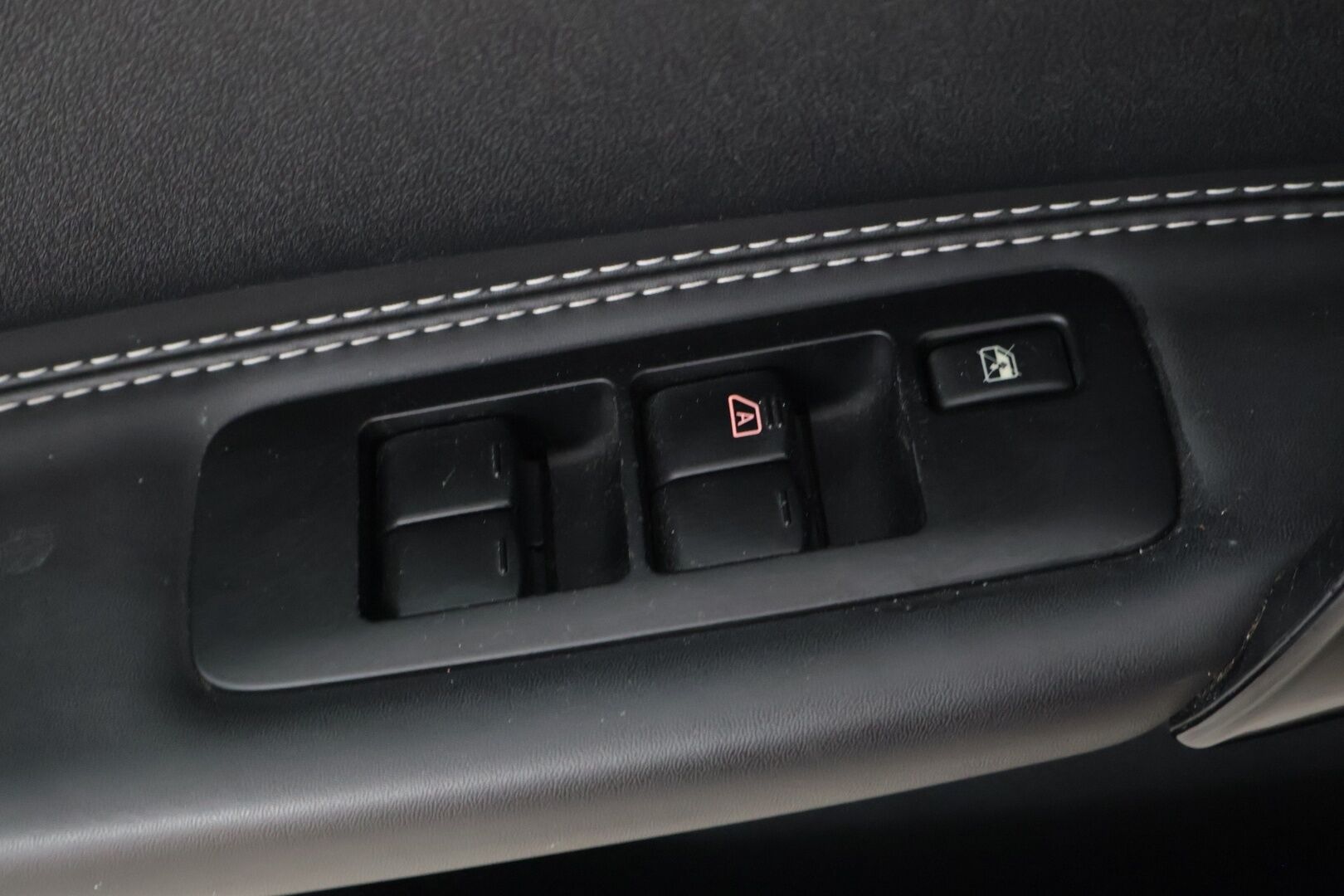 Nissan Qashqai 2013 1,6L Stop / Start System Style 360** Panorama / Cruise / 360 kamerat** - Huollettu hyvin / teknisesti kunnossa!