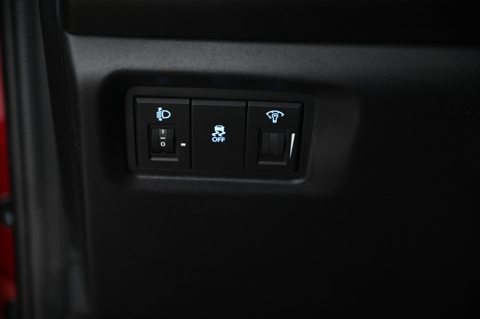 Hyundai i20 5d 2014 1,2 5MT Classic * Lohkolämmitin / Sisätilanlämmitin / Suomi-Auto / 2x Renkaat vanteilla* - Passion Red värityksellä oleva siisti yksilö! 