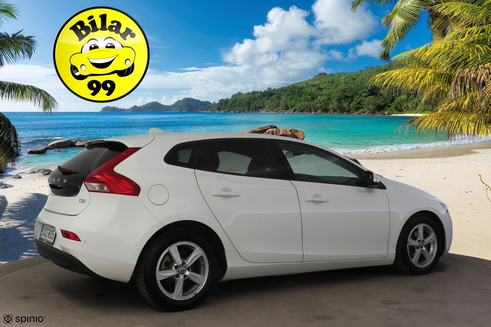 Volvo V40 2013 D2 Business * Suomiauto / Digimittaristo / Webasto / Nahkasisusta / Tutkat takana / Bluetooth * - Huollettu 216tkm kohdalla / Hihna vaihdettu 197tkm 01/2024 / Kahdet renkaat vanteilla, talveksi nastat