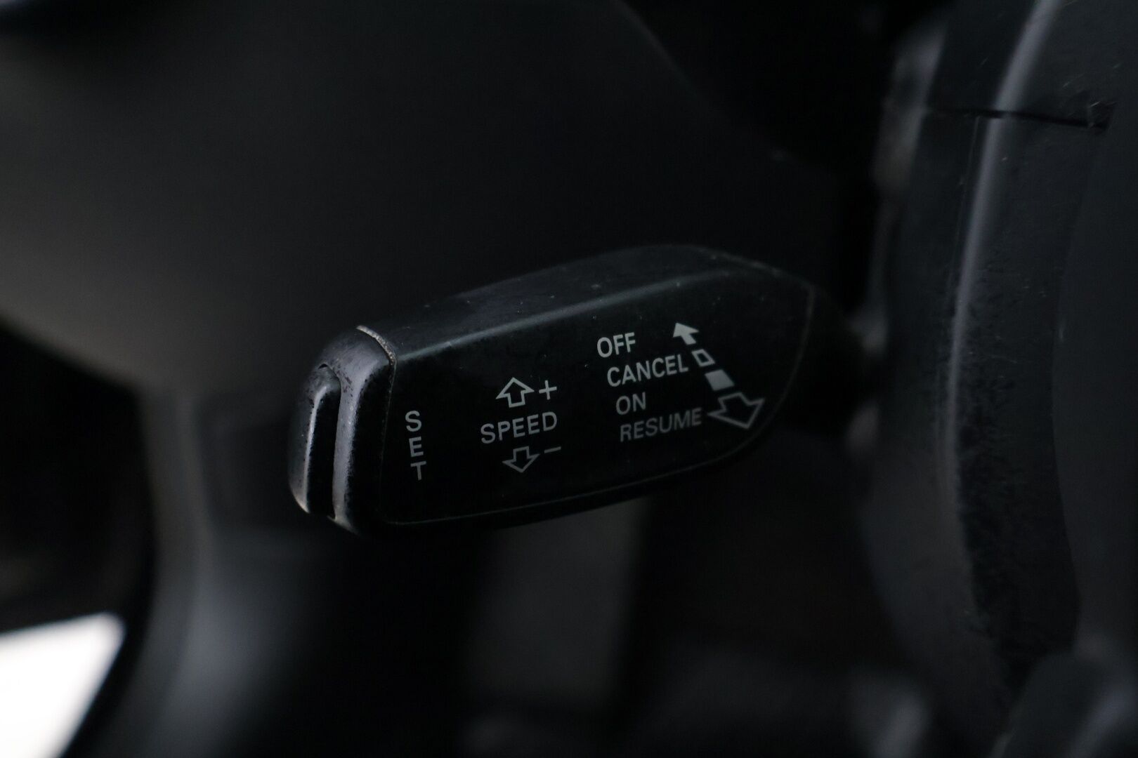 Audi A4 2014 Avant Land of quattro Edition 2,0 TDI 130 kW quattro S tronic * Vakkari / S-Line ulkopaketti / Sporttipenkit* - Suomi-auto*