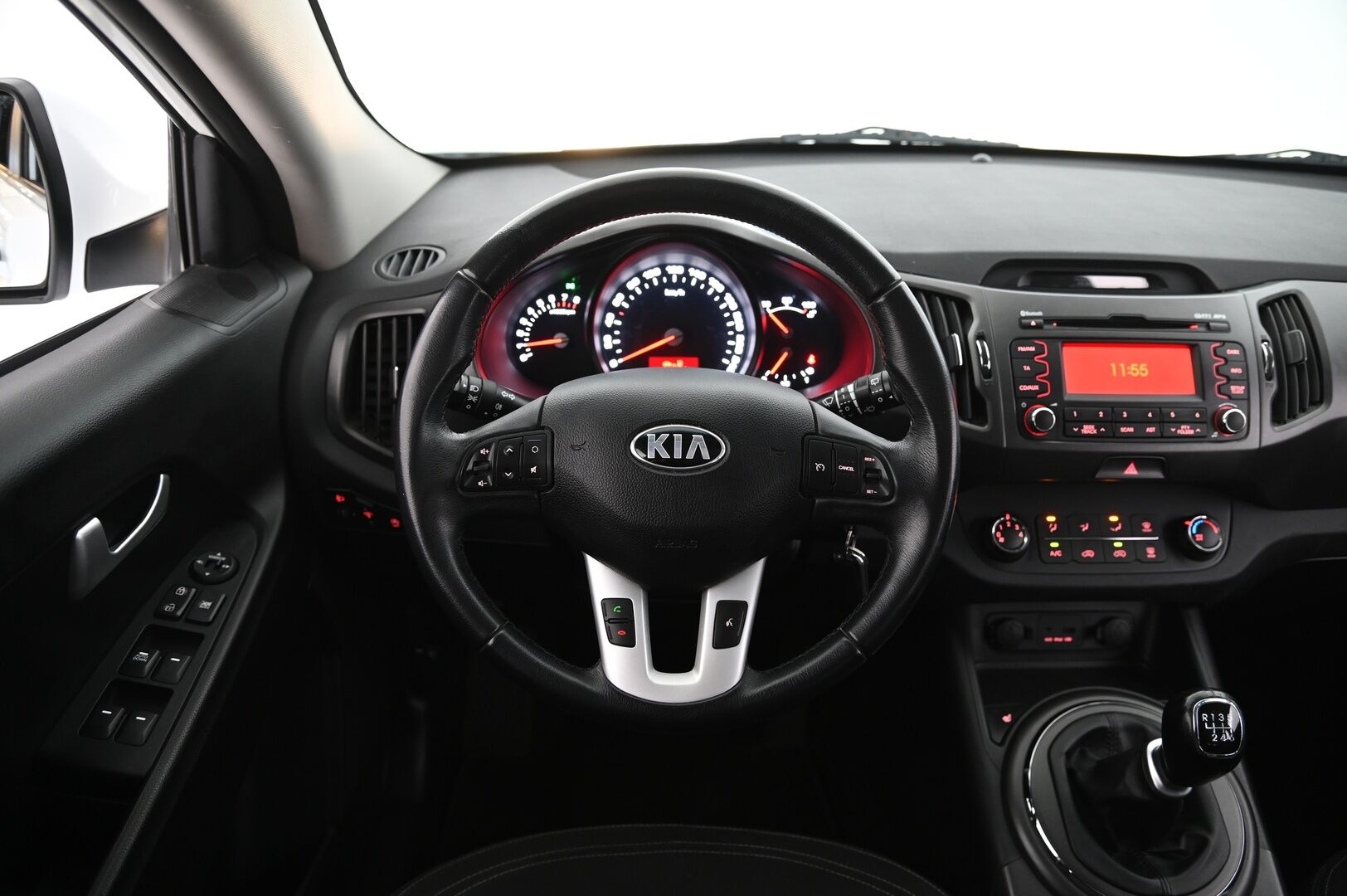 Kia Sportage 2014 1,6 ISG Urban LX EcoDynamics */ Suomi-auto / Vakkari / Lohkolämmitin / Huoltokirja / 2xRenkaat /* - Suomi-auto / 2x renkaat