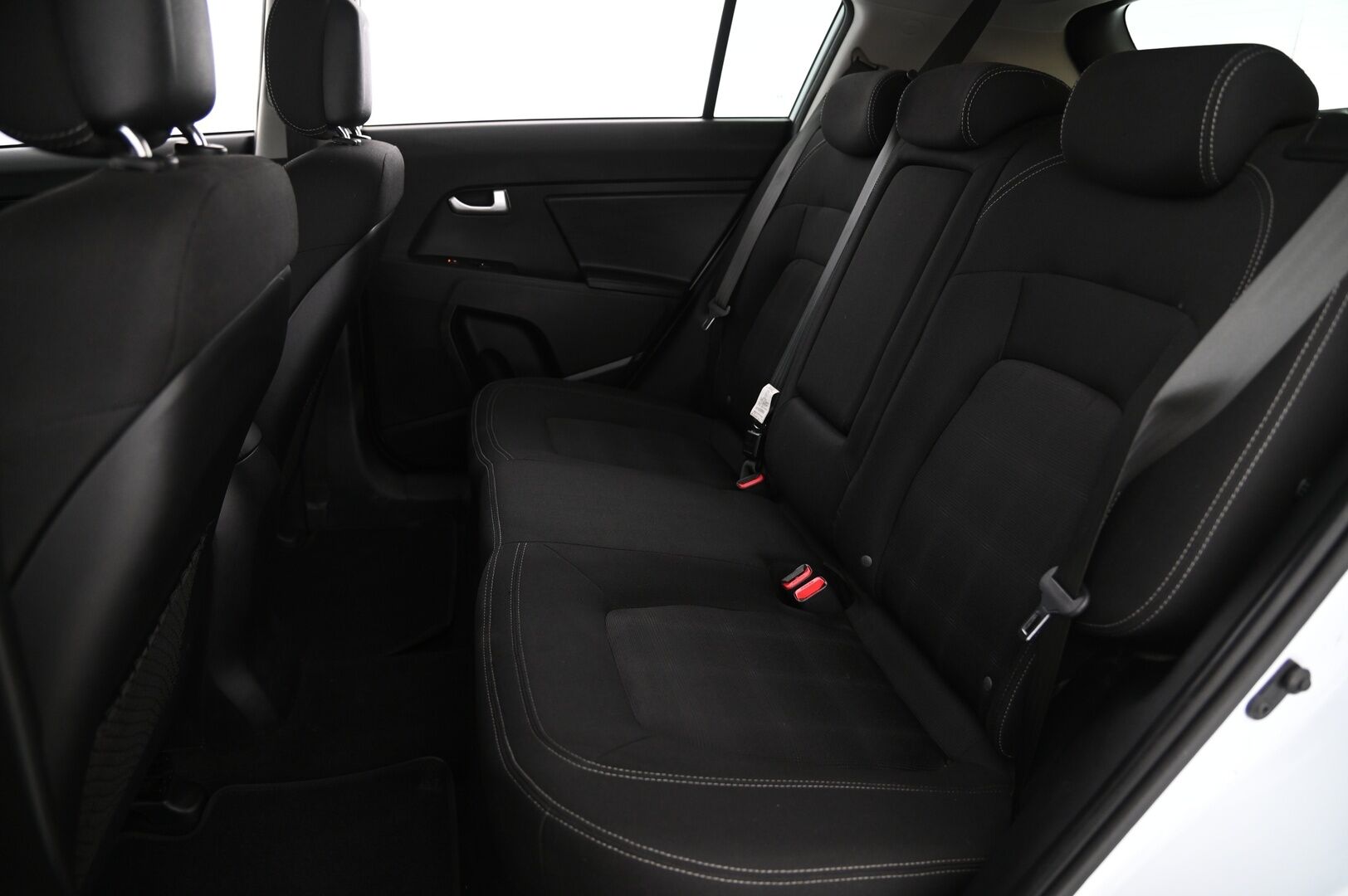 Kia Sportage 2014 1,6 ISG Urban LX EcoDynamics */ Suomi-auto / Vakkari / Lohkolämmitin / Huoltokirja / 2xRenkaat /* - Suomi-auto / 2x renkaat