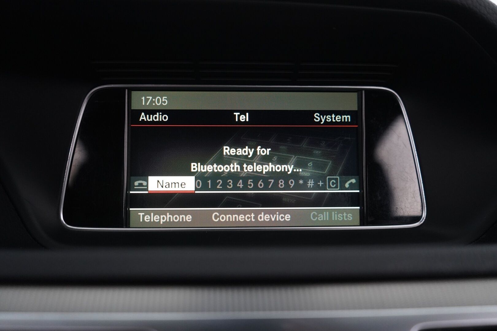 Mercedes-Benz E 2014 220 CDI BE A Premium Business - Ortopedi | Webasto | Tutkat | Puolinahat | Kahdet renkaat alumiinivantein | Säntillinen huoltokirja | Viimeisin huolto 331tkm | Suomi-auto