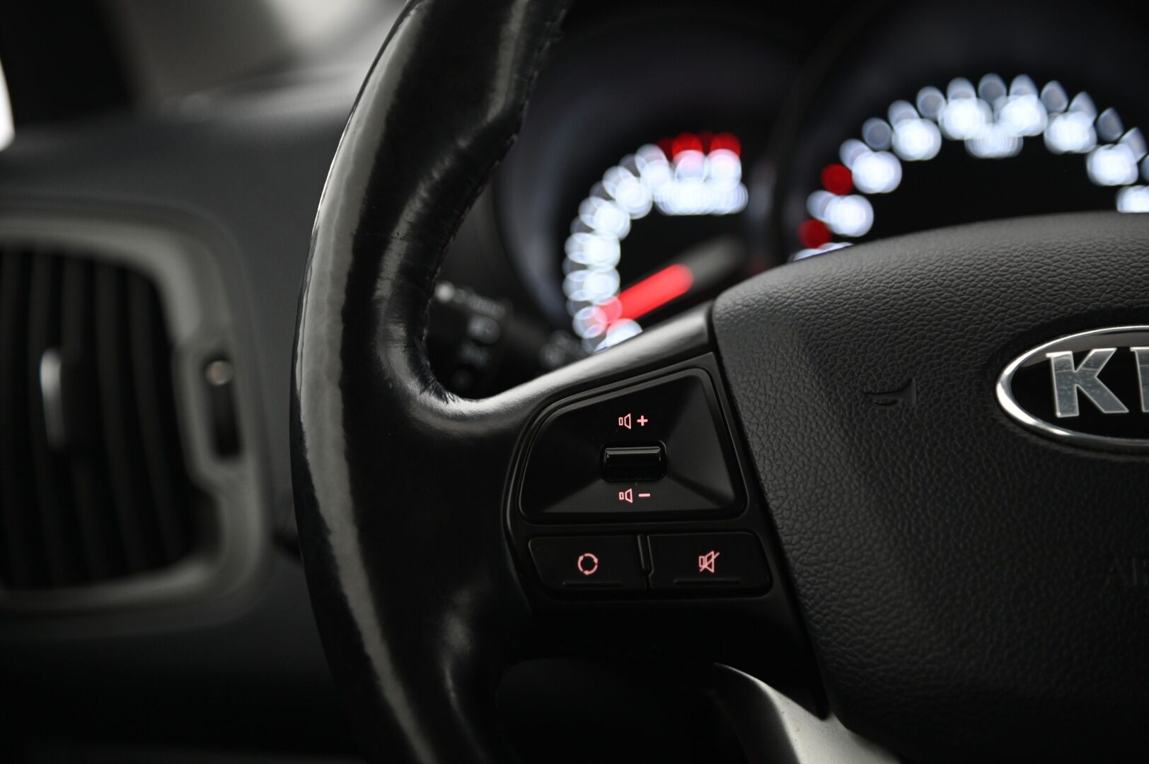 Kia Rio 2014 1,4 ISG EX 5D EcoDynamics *MYYDÄÄN HUUTOKAUPPA.COM*
