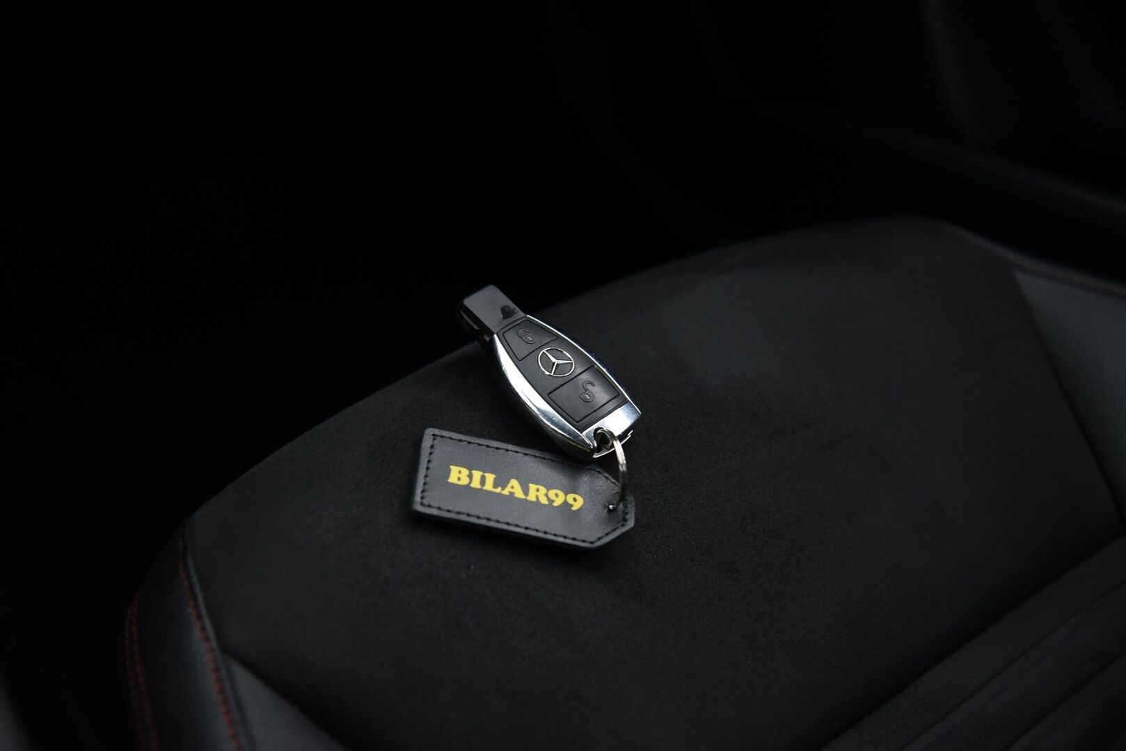 Mercedes-Benz A 2013 180 CDI BE A AMG * Nahka-alcantara / Navigointi / Urheilullinen alusta / Vakkari / Bluetooth * - AMG ulko- ja sisäpaketti - HULLUT AVAJAISHULINAT KORKOTARJOUS 3,29 %