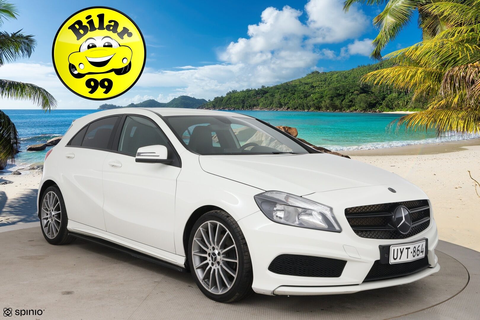 Mercedes-Benz A 2013 180 CDI BE A AMG * Nahka-alcantara / Navigointi / Urheilullinen alusta / Vakkari / Bluetooth * - AMG ulko- ja sisäpaketti - HULLUT AVAJAISHULINAT KORKOTARJOUS 3,29 %