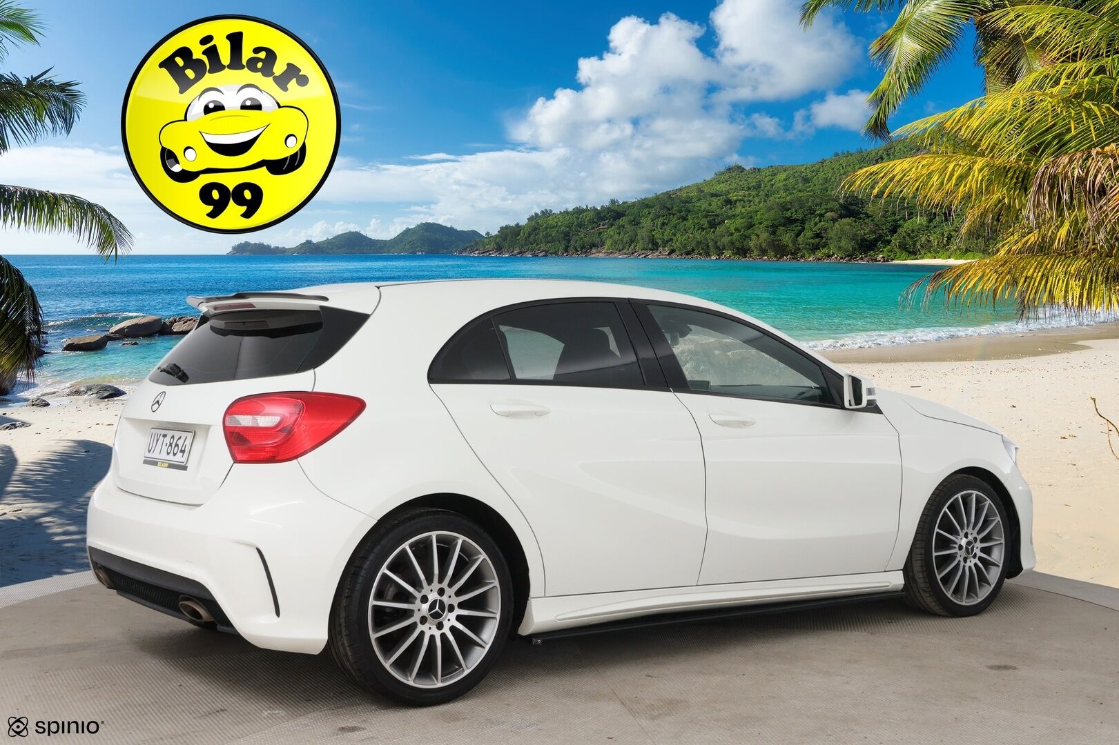 Mercedes-Benz A 2013 180 CDI BE A AMG * Nahka-alcantara / Navigointi / Urheilullinen alusta / Vakkari / Bluetooth * - AMG ulko- ja sisäpaketti - HULLUT AVAJAISHULINAT KORKOTARJOUS 3,29 %