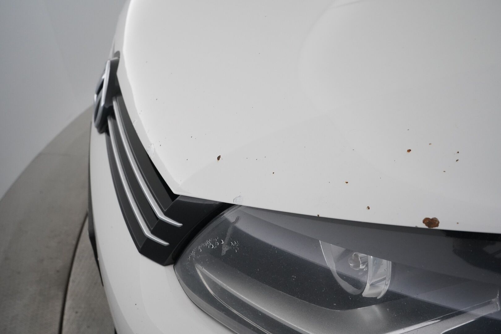 Volkswagen Touran 2012 1,6 TDI Comfortline 77 kW DSG-aut *YritysOutlet - Myydään vain yrityksille* - Koukku / Lohko / Vakkari / Kahdet renkaat