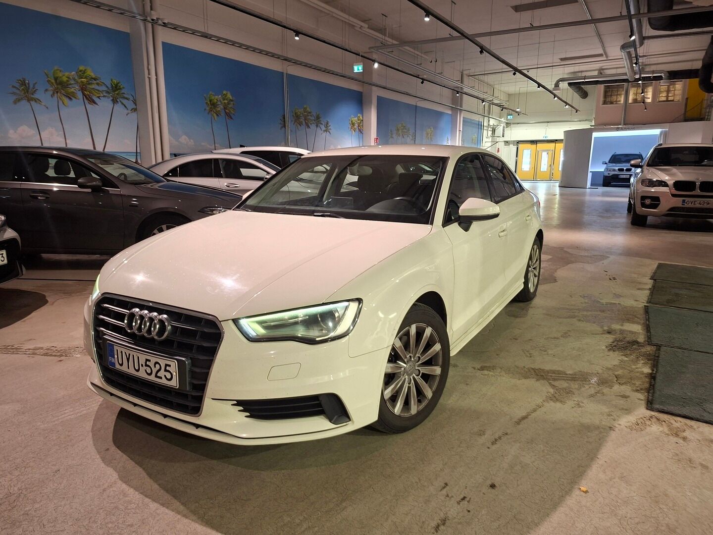 Audi A3 2014 Sedan Business 1,4 TFSI 90 kW S tronic - | Webasto | Vakkari | Bluetooth | P.Tutkat | 2x Renkaat | Juuri Huollettu |