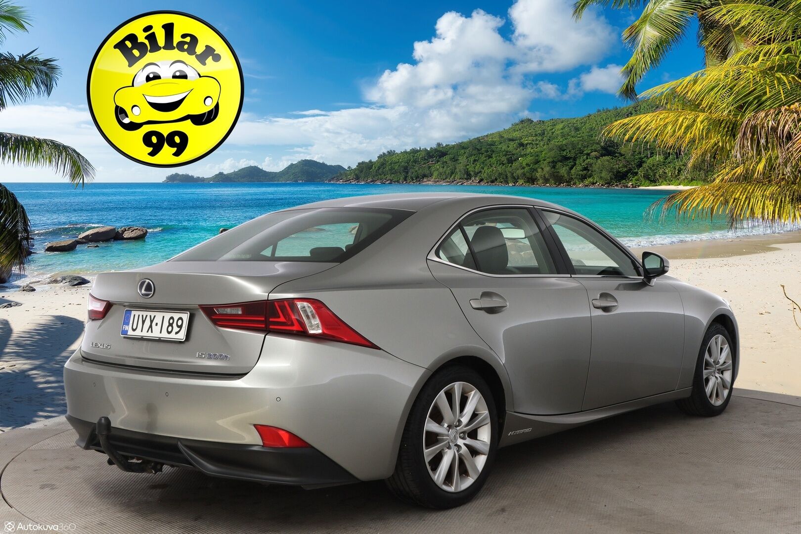 Lexus IS 2015 300h Executive - Suomiauto / Gracenote Audio / Merkkihuollot / Vetokoukku / Ratinlämmitys / Bi-Xenon / KeylessGo!