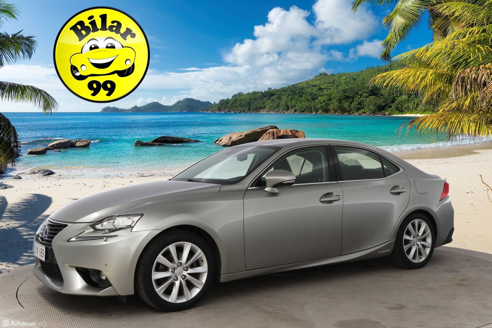 Lexus IS 2015 300h Executive - Suomiauto / Gracenote Audio / Merkkihuollot / Vetokoukku / Ratinlämmitys / Bi-Xenon / KeylessGo!