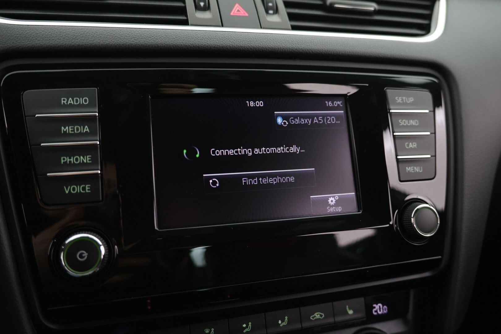 Skoda Octavia 2015 2,0 TSI RS DSG Autom. / ACC / Bluetooth / Keyless / P. tutkat - 1-om. / Suomi-auto / Huippu renkaat