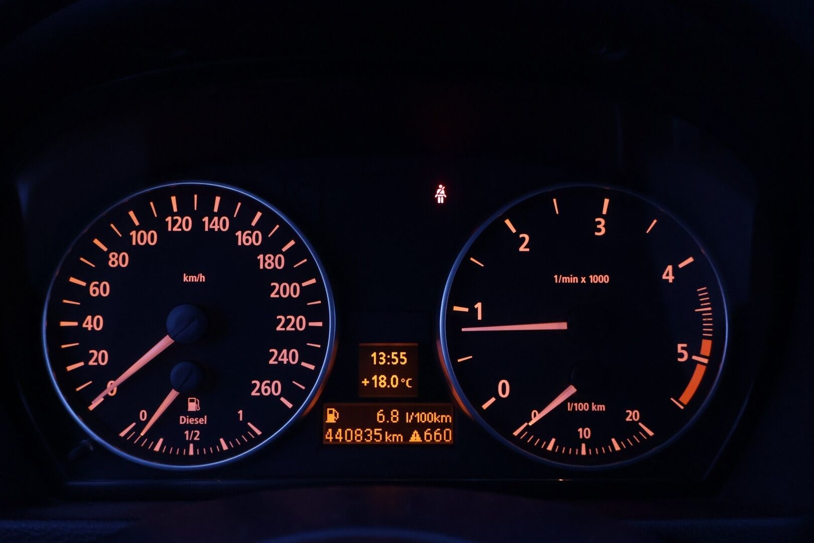 BMW 320D 2006 - YritysOutlet - Myydään vain yrityksille - | Koukku alletaittuva | Premium Audio | Prof.Nav | Urheiluistuimet | Lohko | 8kk leimaa |