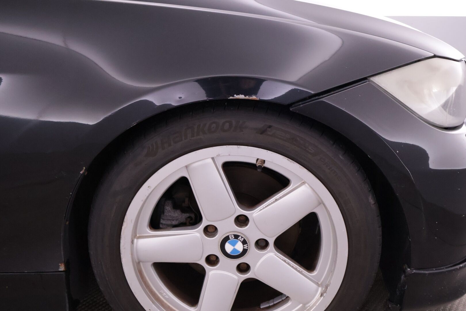 BMW 320D 2006 - YritysOutlet - Myydään vain yrityksille - | Koukku alletaittuva | Premium Audio | Prof.Nav | Urheiluistuimet | Lohko | 8kk leimaa |