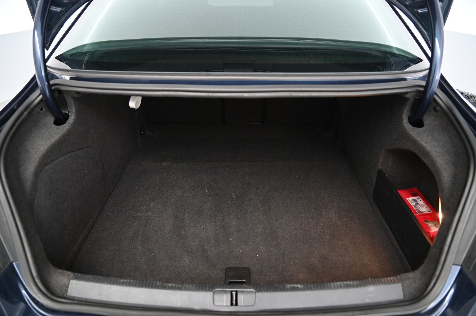 Volkswagen CC 2014 CC 2,0 TDI 130 kW (177 hv) BlueMotion Technology 4MOTION Webasto / Hieronta / Ilmastoidut Nahkapenkit / ACC / Panorama - Peruutuskamera / Nahkasisusta / DCC / Dynaudio / Mustasisäkatto / Huollettu 09/25