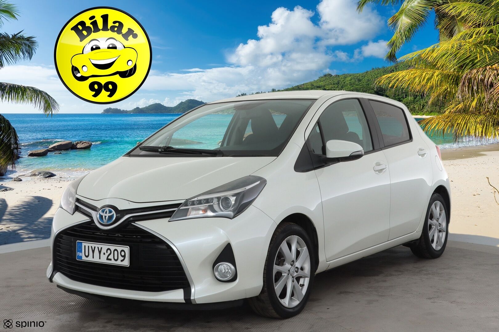Toyota Yaris 2015 1,5 Hybrid Style * Navi / Facelift / P.kamera / Vakkari / Bluetooth / Penkinlämmittimet / Puolinahat * - Suomi-auto / Kahdet renkaat aluvanteilla - HULLUT AVAJAISHULINAT KORKOTARJOUS 3,29 %