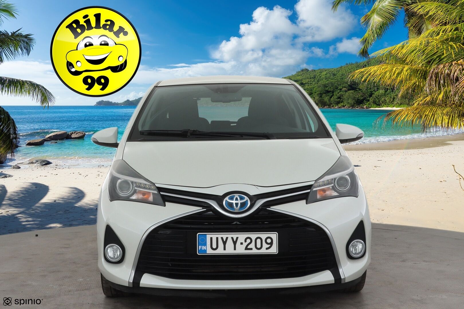 Toyota Yaris 2015 1,5 Hybrid Style * Navi / Facelift / P.kamera / Vakkari / Bluetooth / Penkinlämmittimet / Puolinahat * - Suomi-auto / Kahdet renkaat aluvanteilla - HULLUT AVAJAISHULINAT KORKOTARJOUS 3,29 %