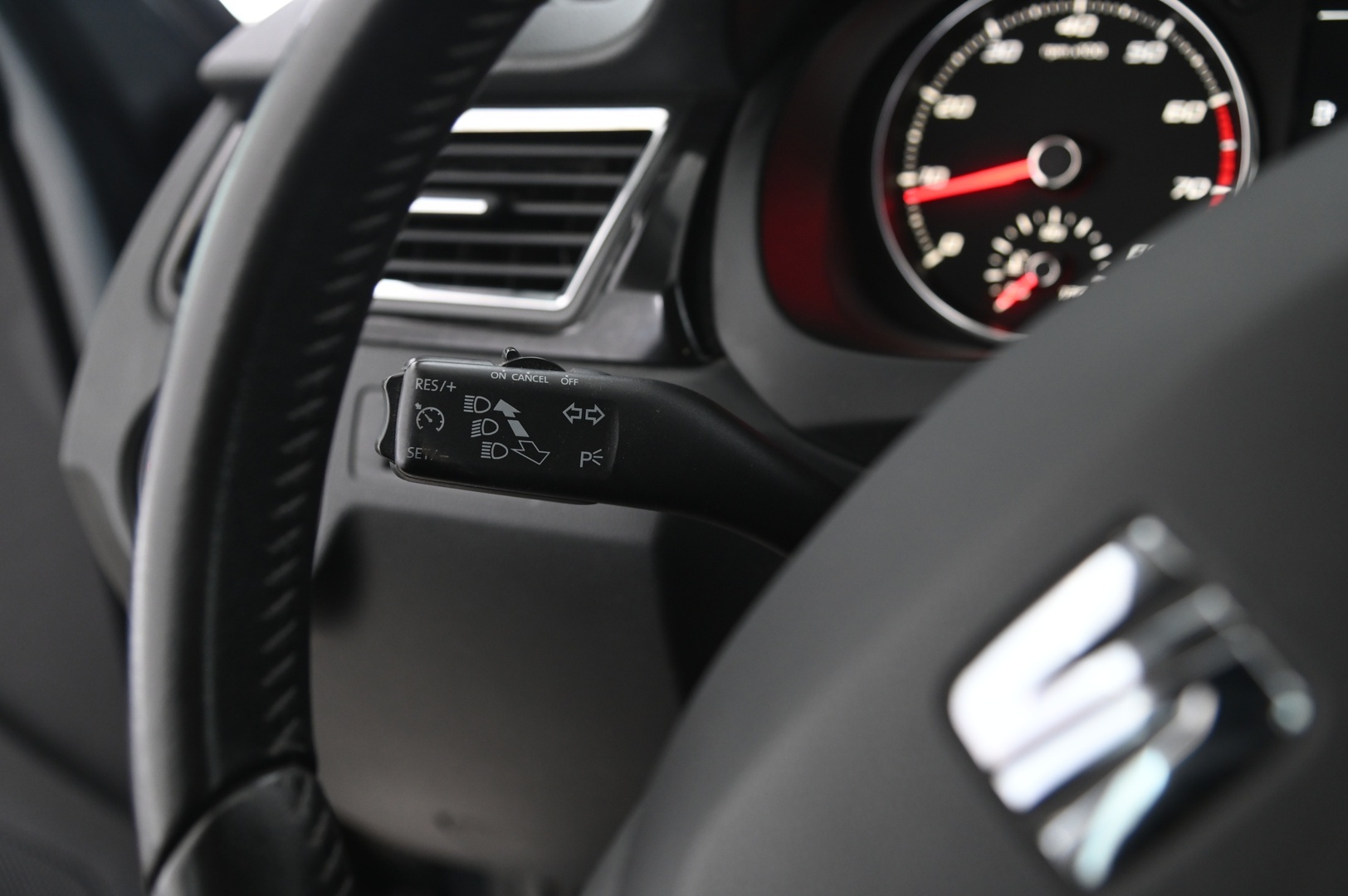 Seat Toledo 2014 1,2 TSI 105 Start&Stop Style Trendy - MYYDÄÄN HUUTOKAUPAT.COM 