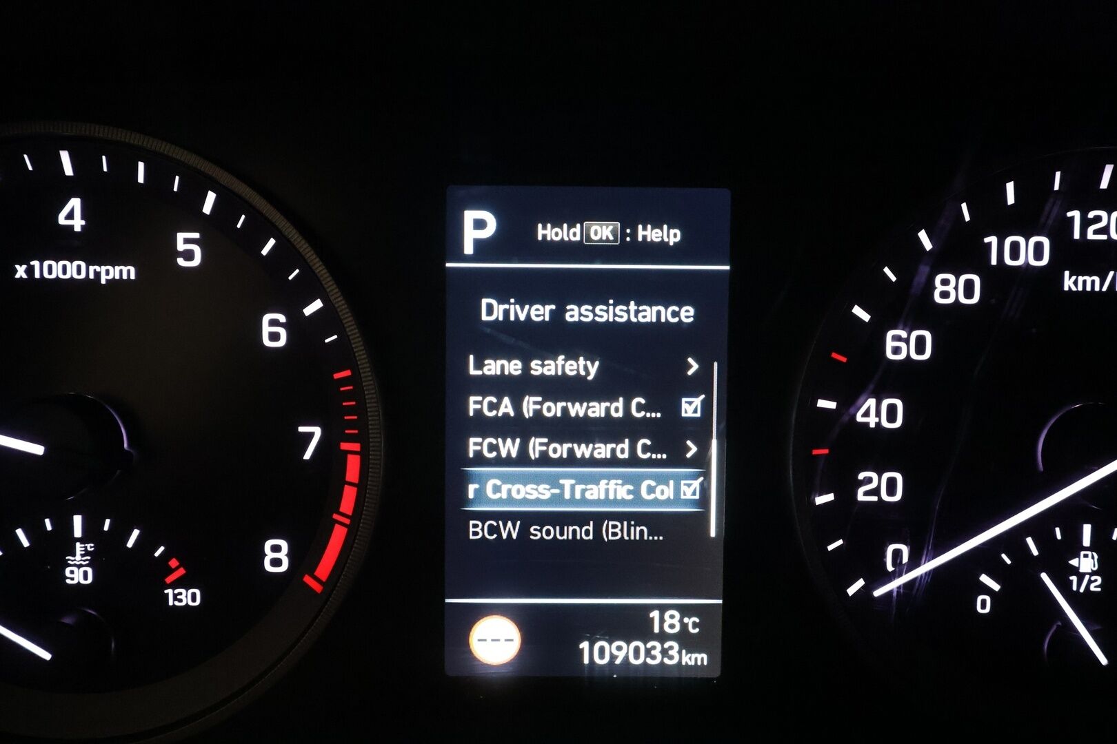 Hyundai Tucson 2018 1,6 T-GDI 177 hv 4WD 7-DCT-aut Premium *ACC / KRELL / Sähköpenkit / Ilmastoidut nahat / 360° / Lohkolämmitin / Panorama* - LED / Navi / KeylessGo / Koukku / Suomi-auto / Merkkihuollettu