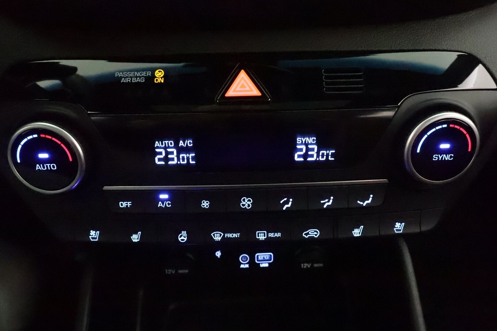 Hyundai Tucson 2018 1,6 T-GDI 177 hv 4WD 7-DCT-aut Premium *ACC / KRELL / Sähköpenkit / Ilmastoidut nahat / 360° / Lohkolämmitin / Panorama* - LED / Navi / KeylessGo / Koukku / Suomi-auto / Merkkihuollettu