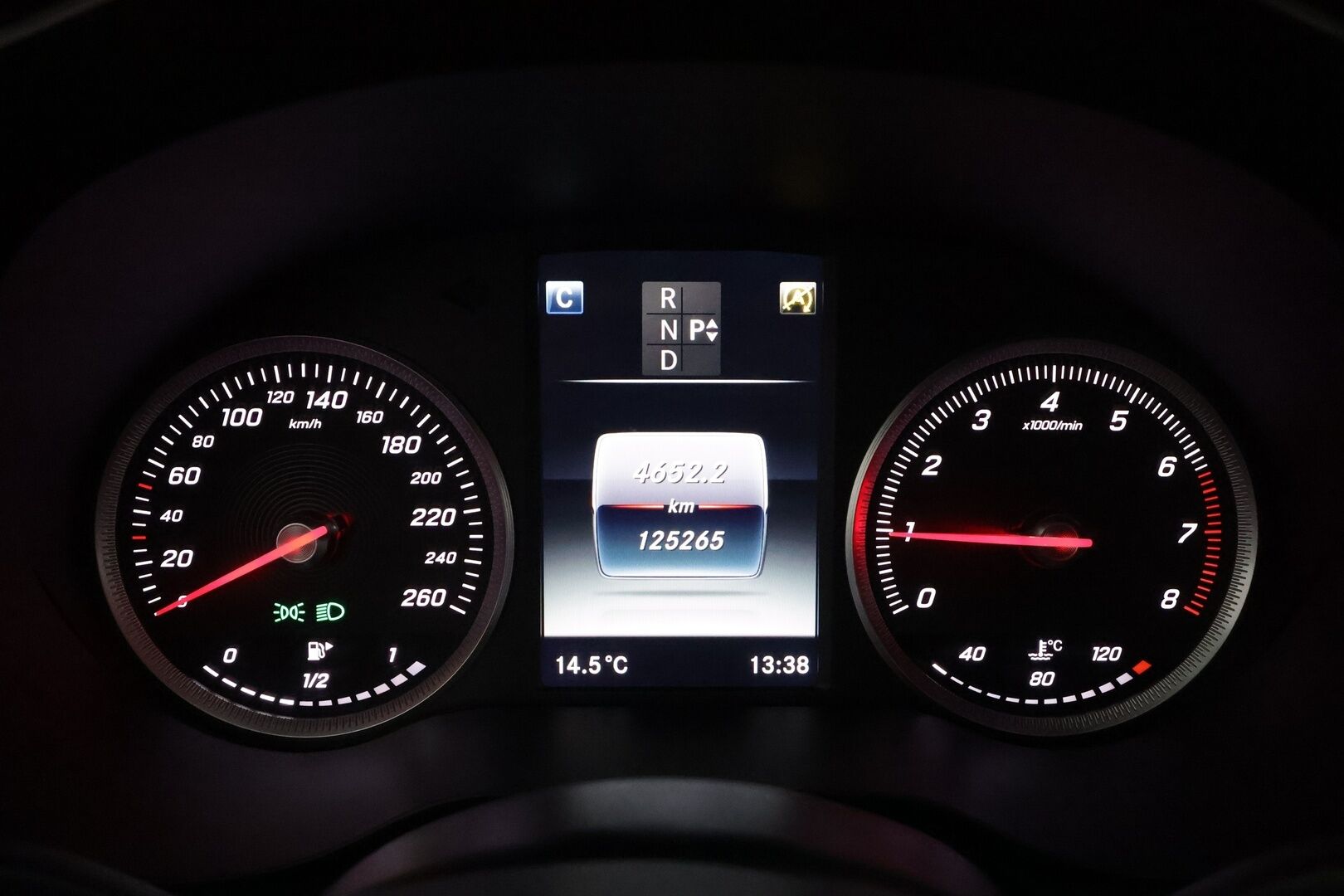 Mercedes-Benz C 2016 200 4Matic A AMG Premium Edition *Webasto / Vakkari / ILS-LED / P.tutkat / Sporttipenkit / Koukku* - Suomi-auto / Kahdet renkaat aluvanteilla 