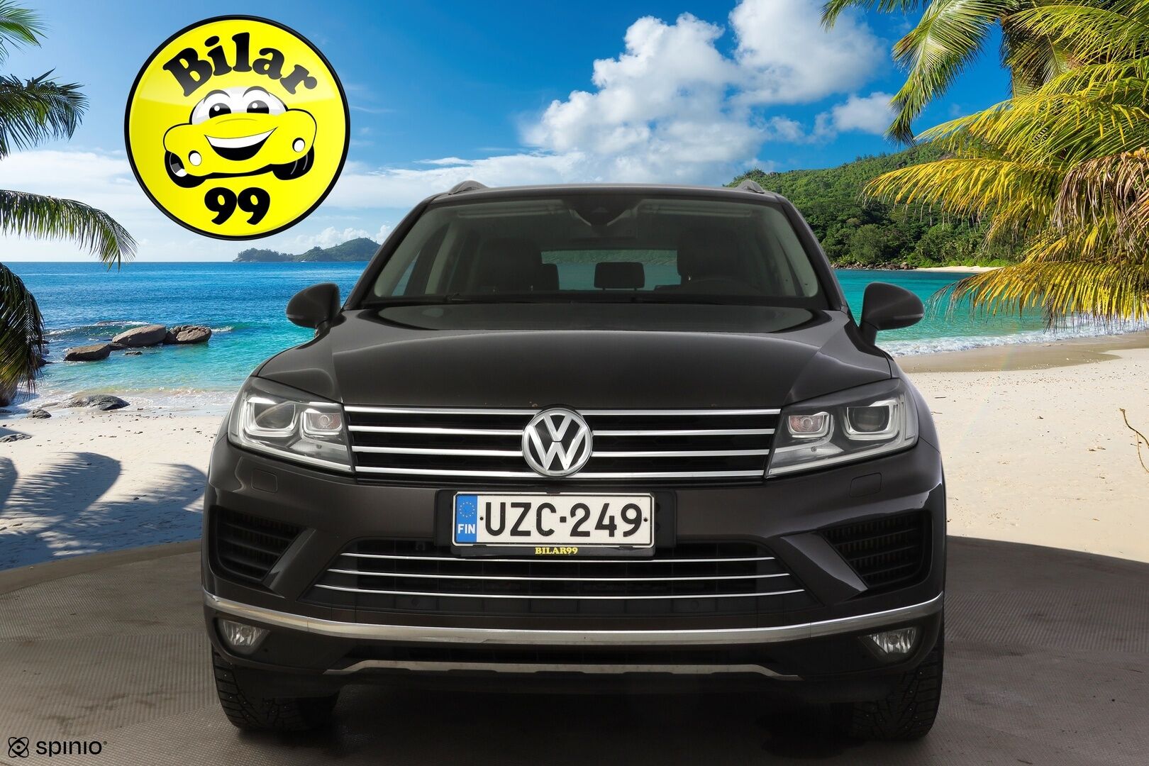 Volkswagen Touareg 2016 3,0 V6 TDI 150 kW (204 hv) 4MOTION Tiptronic-automaatti * Suomiauto / Webasto / P.Kamera / Vetokoukku / Navi * - *Vetomassa 3500kg / Muistipenkki / Kahdet renkaat vanteilla / Rautajousilla!*