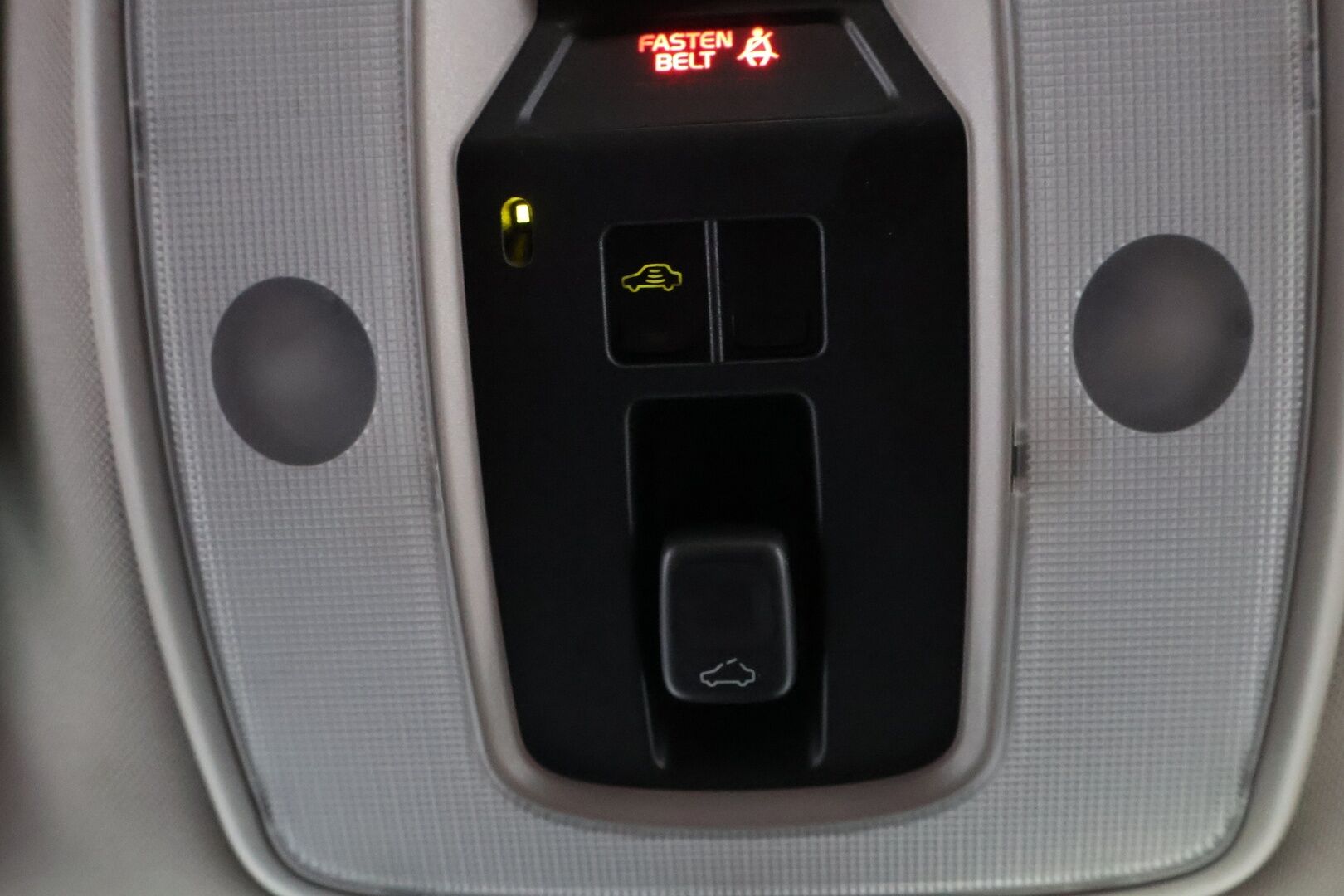 Volvo C30 2007 Coupe T5 Summum - DynAudio / Kattoluukku / Muistipenkit / Xenon / BLIS / Vakkari / Harvoin tarjolla!