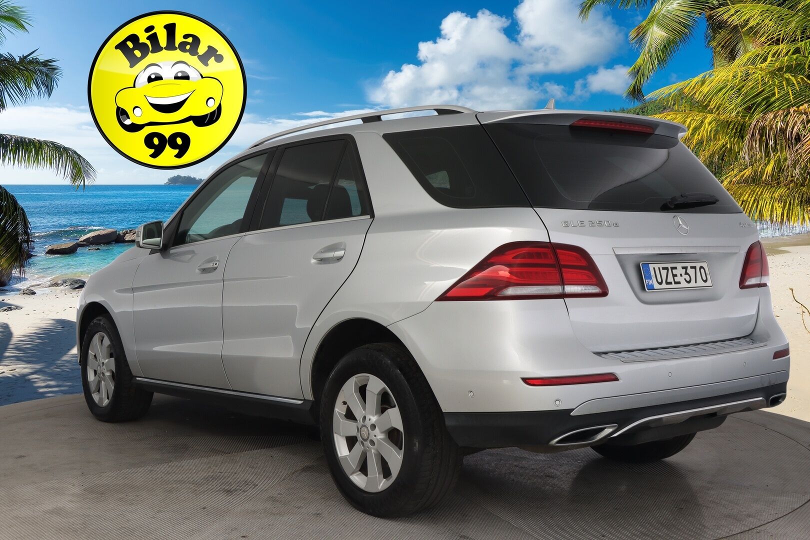 Mercedes-Benz GLE 2015 250 d 4Matic*Webasto / P.kamera / Täyssähköpenkit / 9G* - *Juuri huollettu / 2x renkaat&vanteet*