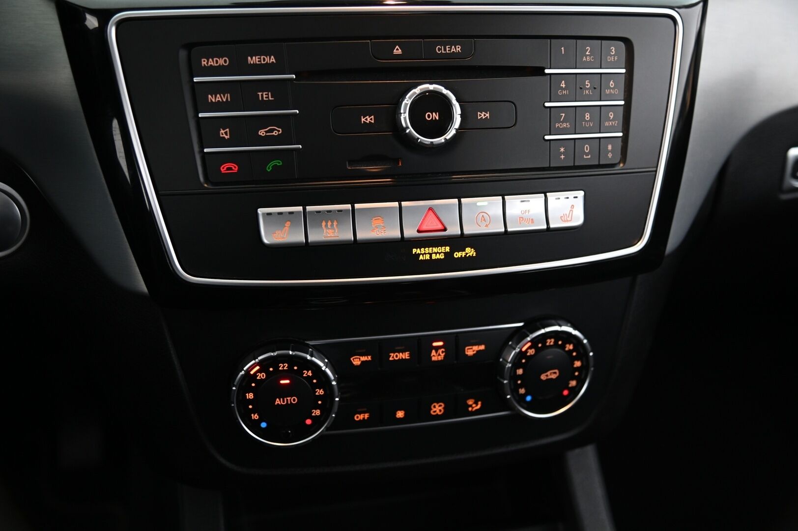 Mercedes-Benz GLE 2015 250 d 4Matic*Webasto / P.kamera / Täyssähköpenkit / 9G* - *Juuri huollettu / 2x renkaat&vanteet*