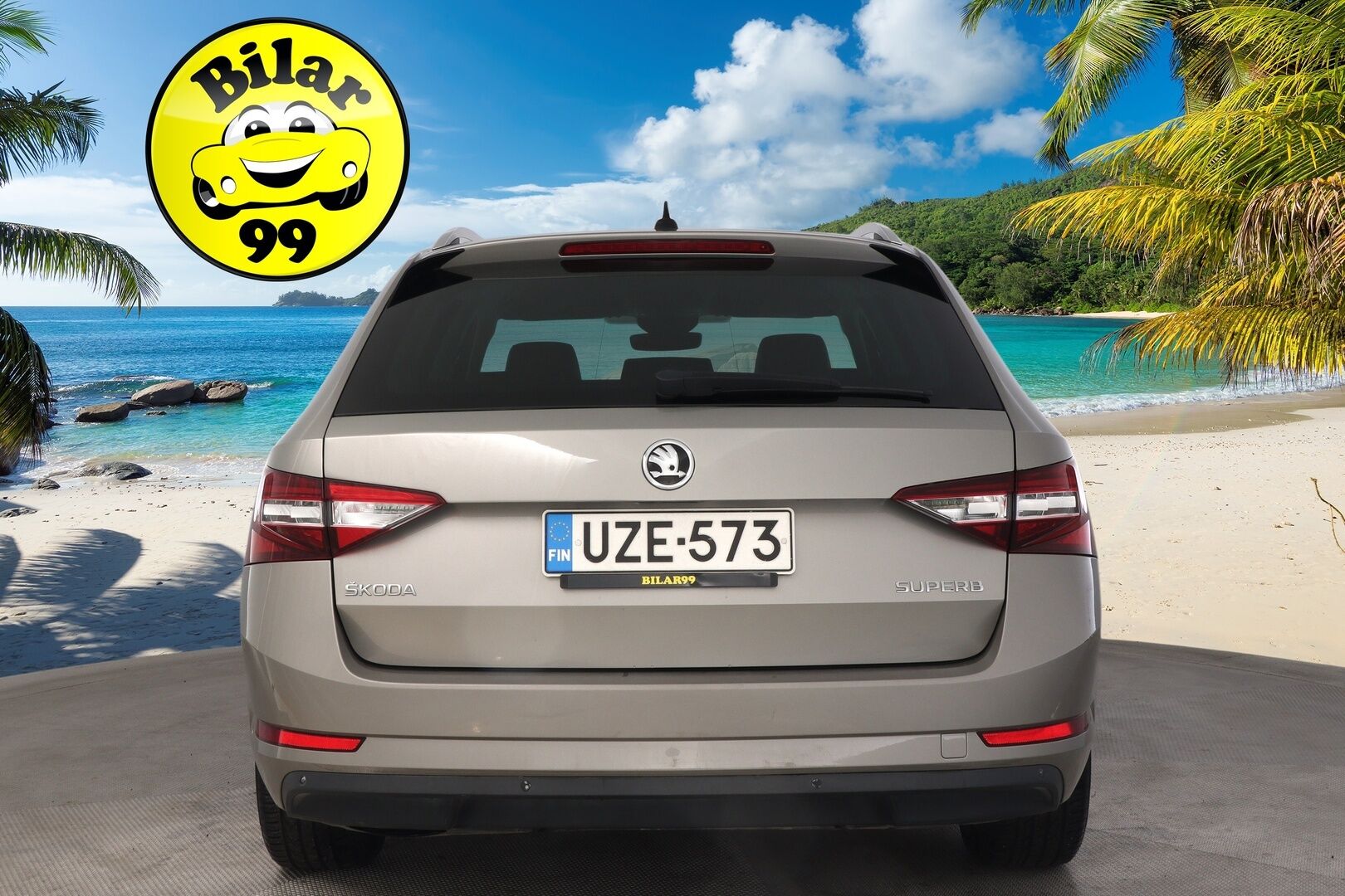 Skoda Superb 2016 Combi 2,0 TDI 150 Style DSG Autom * Webasto / Adaptiivinen vakionopeudensäädin / Canton / S-luukku / Nahka - Alcantara - Suomi-Auto / 2x Avain / 2x Renkaat & Vanteet / kaukovaloautomatiikka