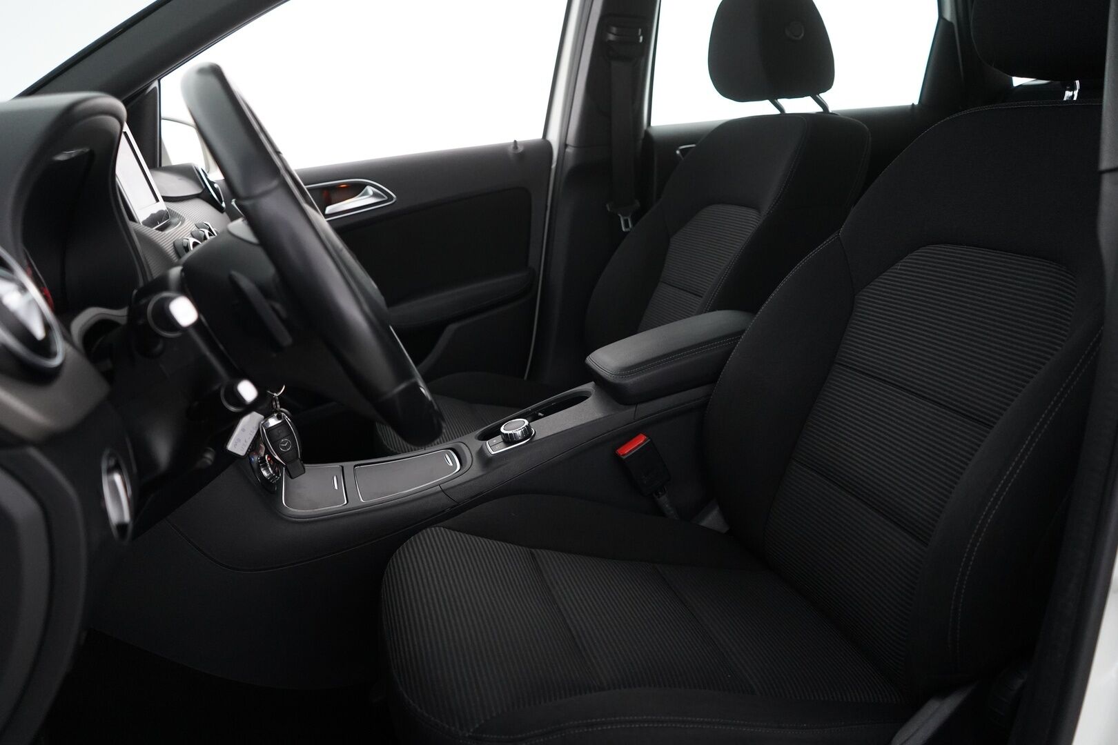 Mercedes-Benz B 2015 180 d A Premium Business - Ennakkomyynnissä! - HULLUT JOULUT KORKOTARJOUS 2,49% 