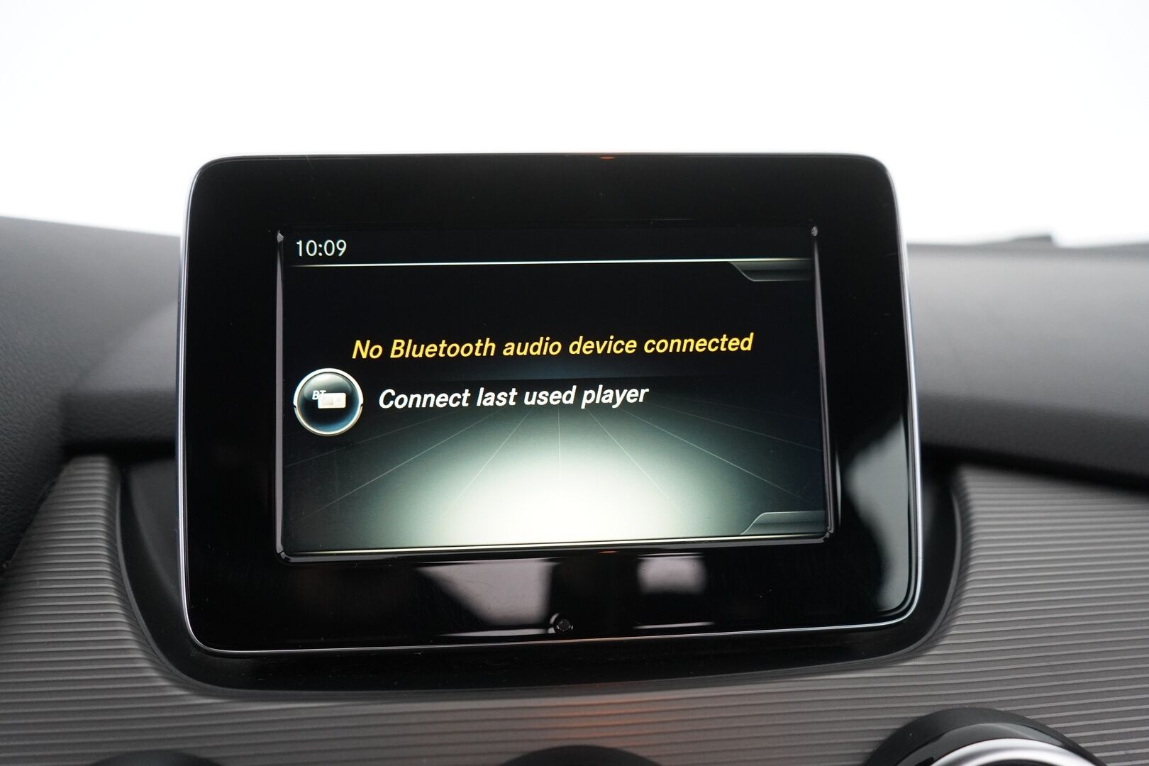 Mercedes-Benz B 2015 180 d A Premium Business *Webasto / Kamera /  Bluetooth / Vakionopeudensäädin* - Suomi-auto / Juuri katsastettu ja huollettu / Kahdet OEM Vanteet