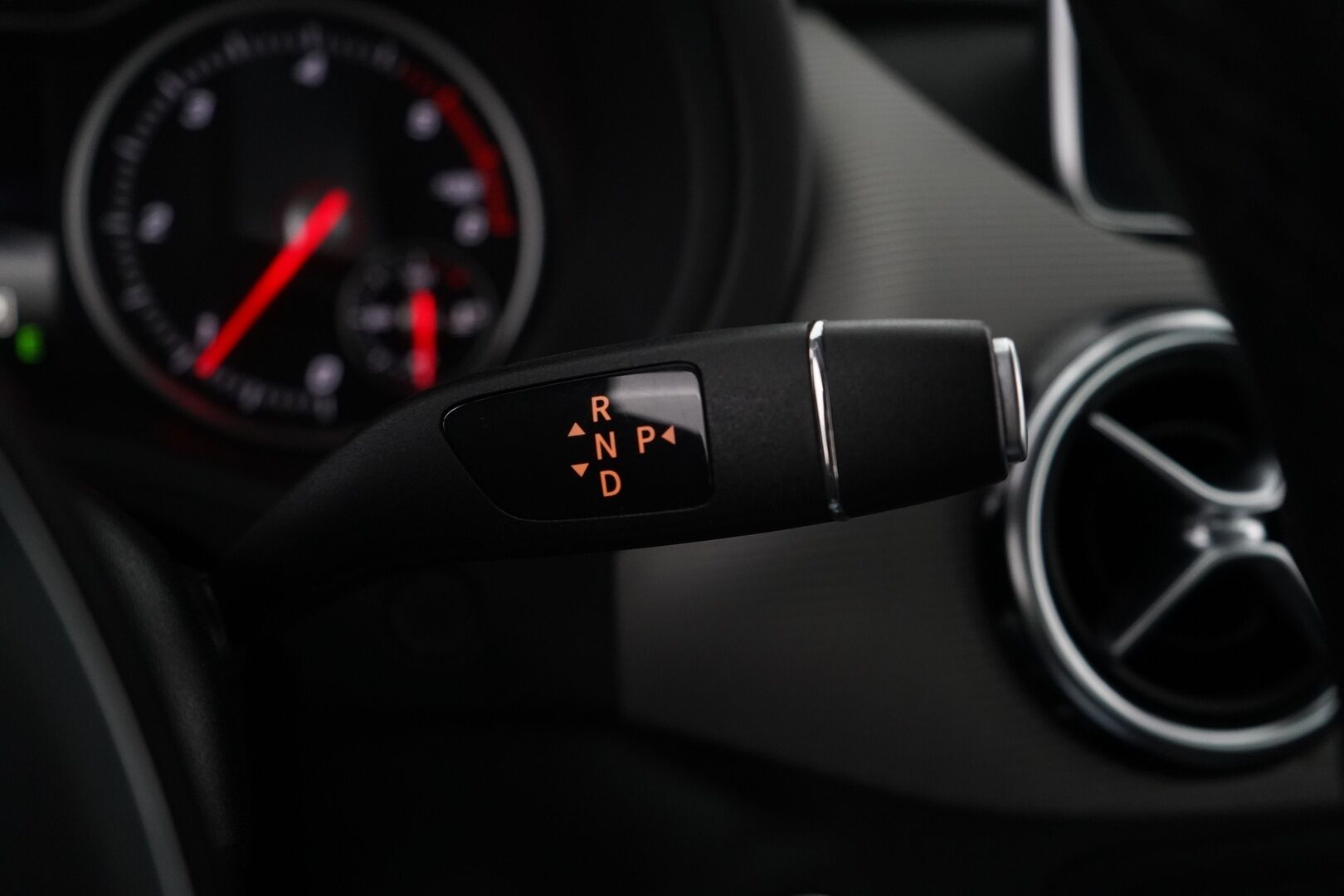 Mercedes-Benz B 2015 180 d A Premium Business - Ennakkomyynnissä! - HULLUT JOULUT KORKOTARJOUS 2,49% 