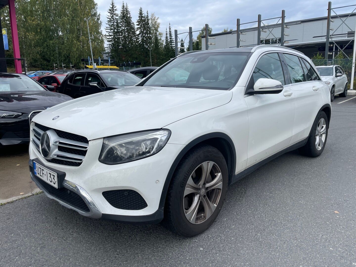 Mercedes-Benz GLC 2015 250 d 4Matic A Premium Business - ACC | Webasto | Panorama | Tutkat | Navi | ILS-LED | Sporttipenkit | Suomi-auto |
