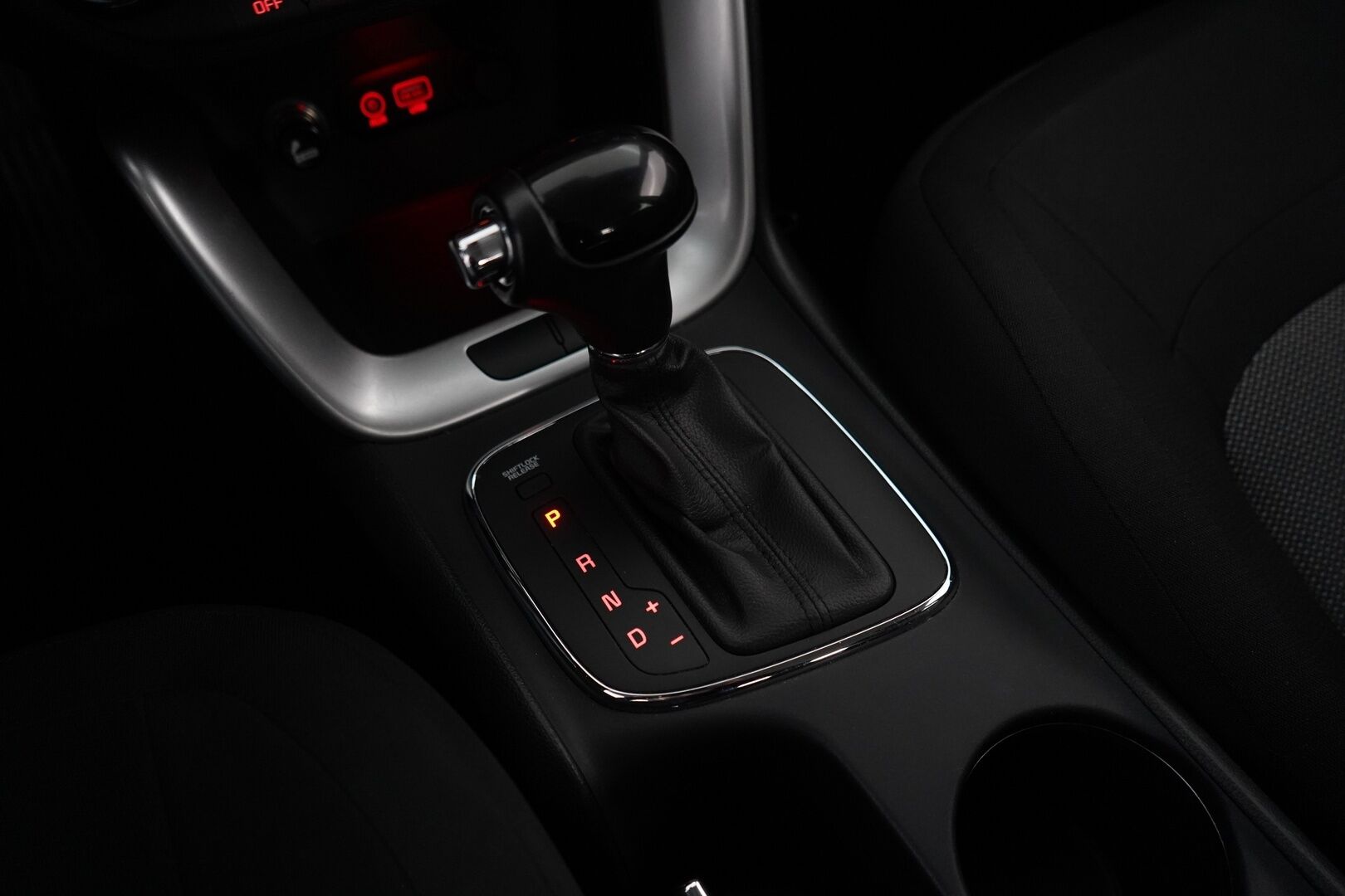 Kia cee'd 2015 1,6 CRDi ISG 136hv EX SW DCT A/T Ecodynamics - Auto matkalla myymälään! - HULLUT JOULUT KORKOTARJOUS 2,49% 